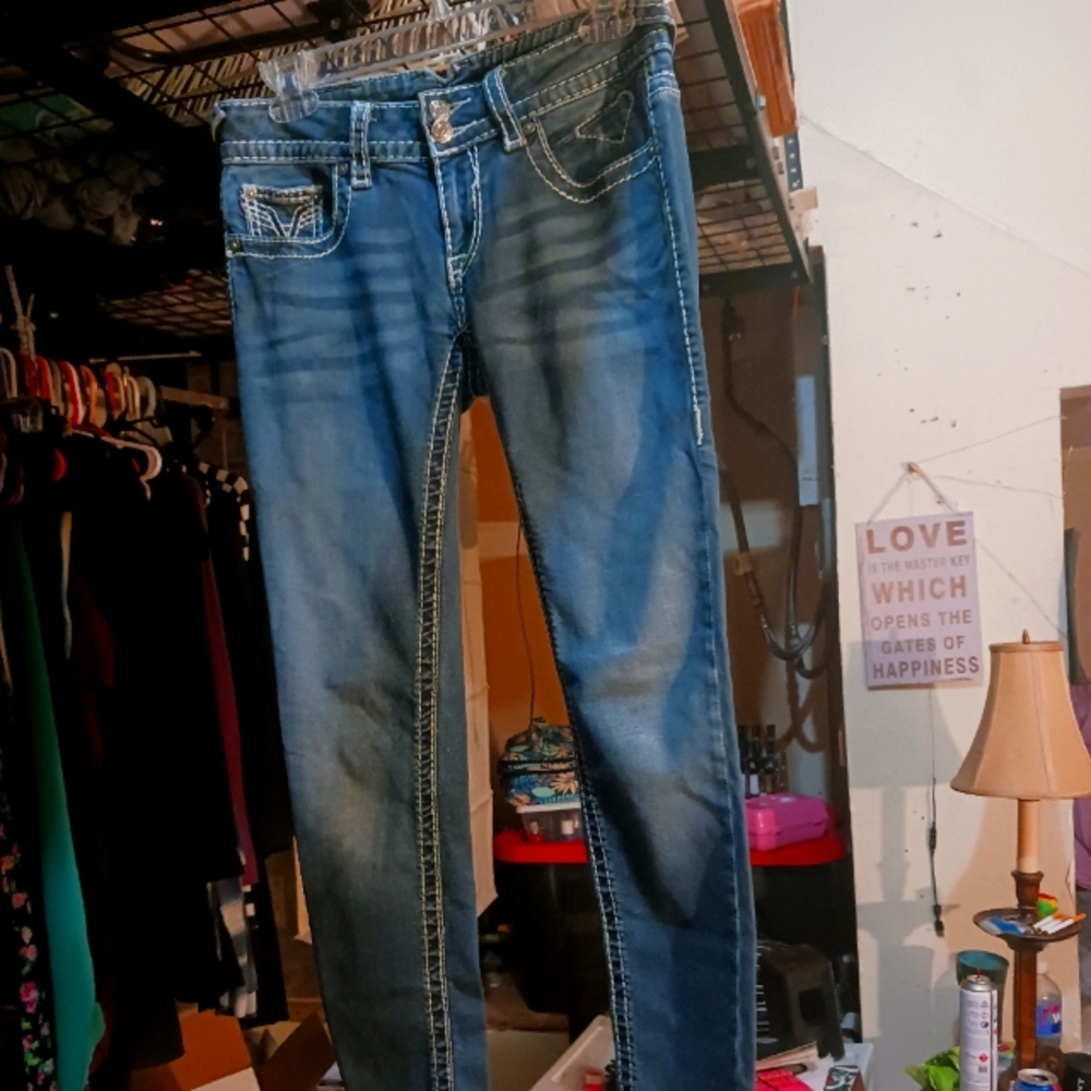 Vigoss Dark Wash White Stitched Chelsea Skinny Jeans